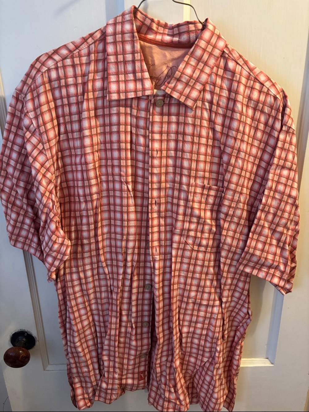 Tommy Bahama Men's Short-Sleeve Plaid Button-Up Shirt in Rose